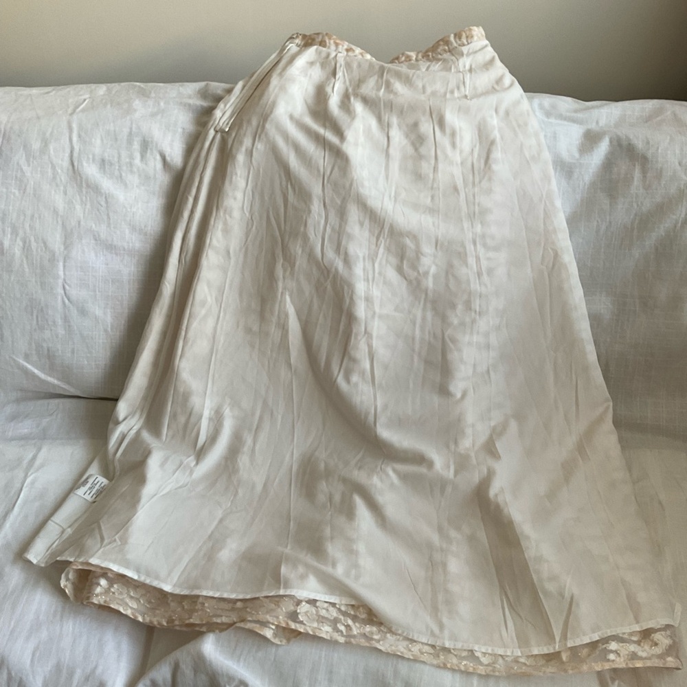 Anthropologie Cream Jacquard Maxi Skirt - Picture 5 of 9